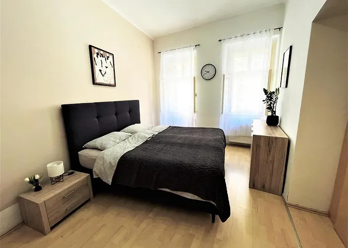 Viktorija City Center Apartment